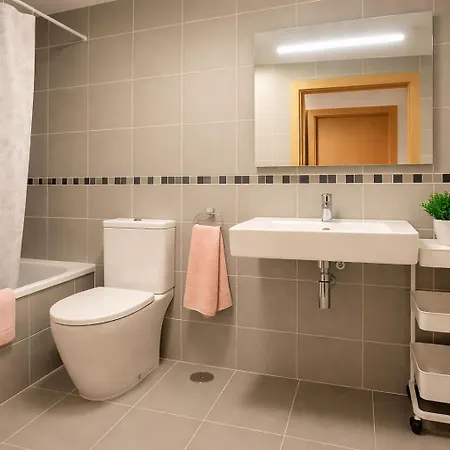 Apto Bajo Con Terraza - Casa Juanin * يانس